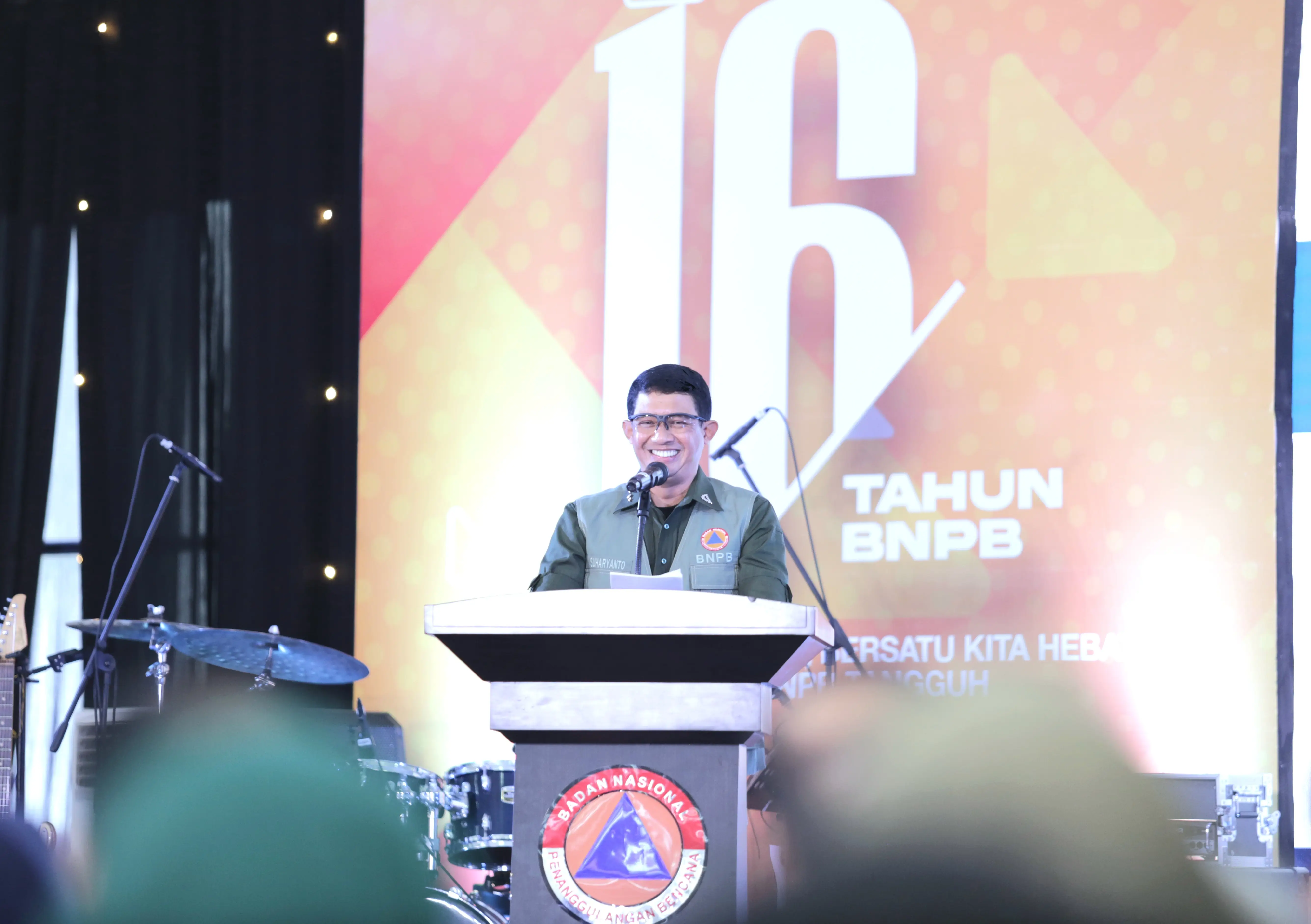 Kepala Badan Nasional Penanggulangan Bencana (BNPB) Letjen TNI Suharyanto, S. Sos., M.M. saat peringatan Hari Ulang Tahun ke 16 BNPB yang dihelat di Gedung INA DRTG Sentul, Bogor, Jawa Barat pada Sabtu (27/1).
